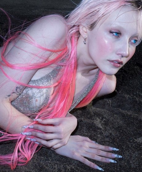 Chloe Moriondo onlyfans naked