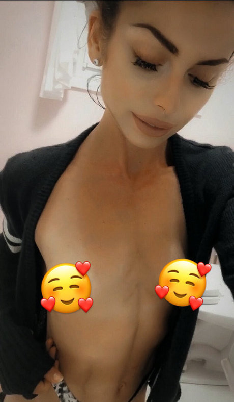 spicypeach8 onlyfans content leaked