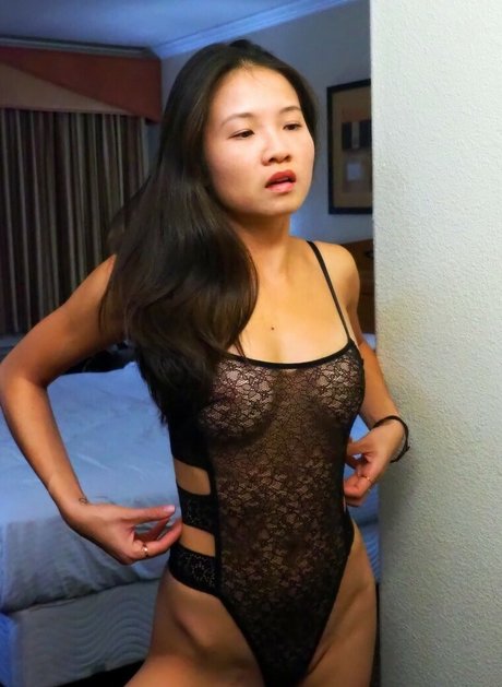 Theisabelproject nude on onlyfans