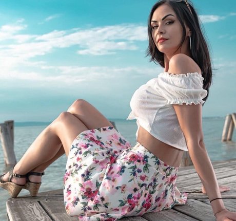 Nadinechase onlyfans lesk