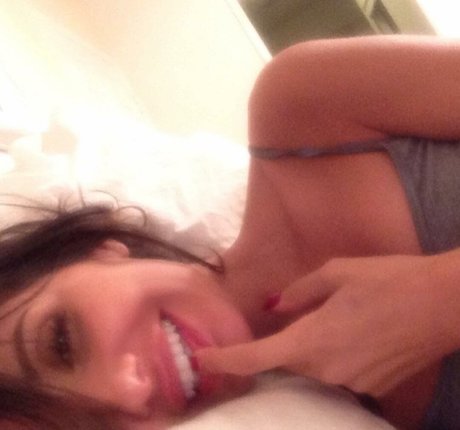 Mikaela Hoover onlyfans porn leaked