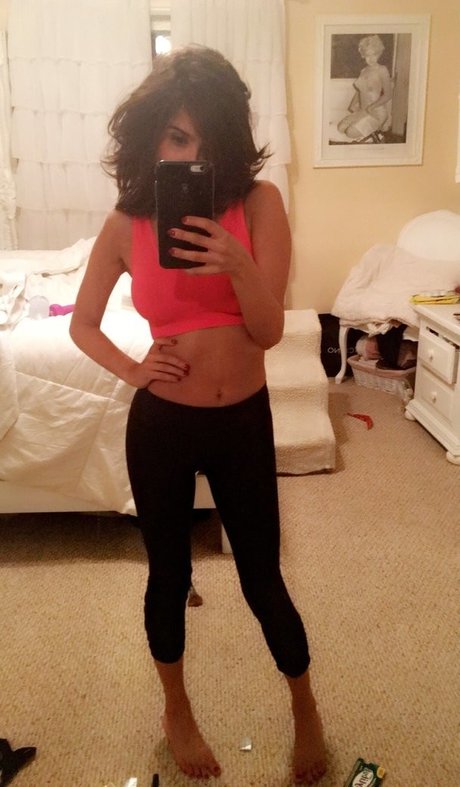 Mikaela Hoover onlyfans porn leaked