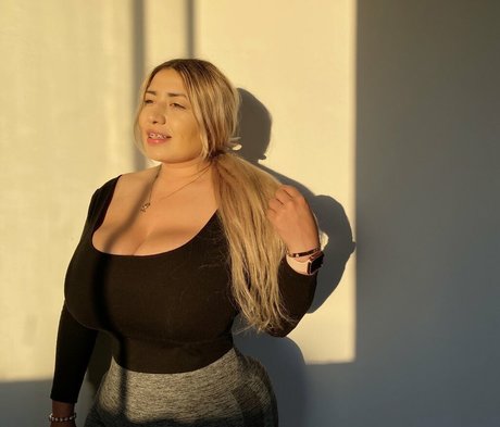 Jazmin Gurrola nude onlyfans