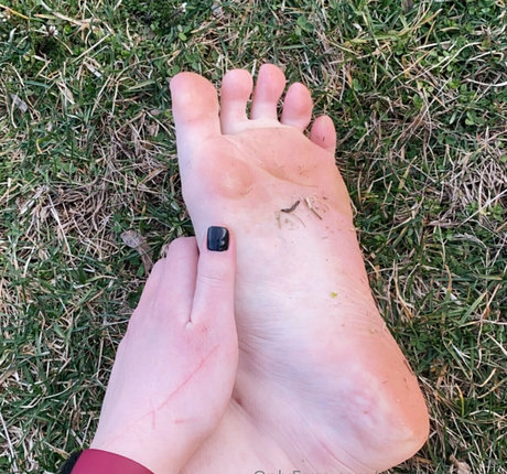 sexyfeetgallery free only fans