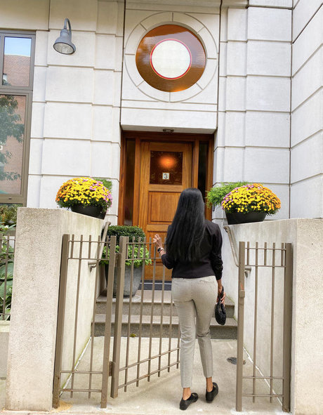 serenasahirnyc onlyfans model photos