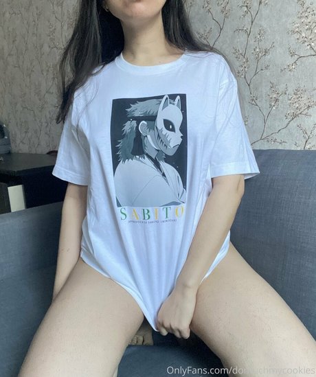 dontuchmycookies onlyfans model