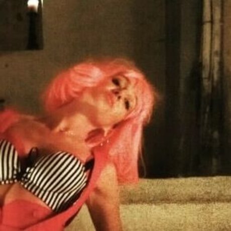 ThisIsSuze onlyfans leaked.