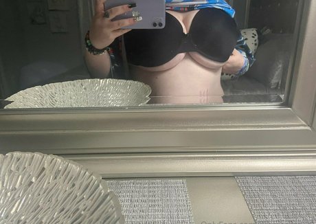 bigtittyemma onlyfans leak fuck