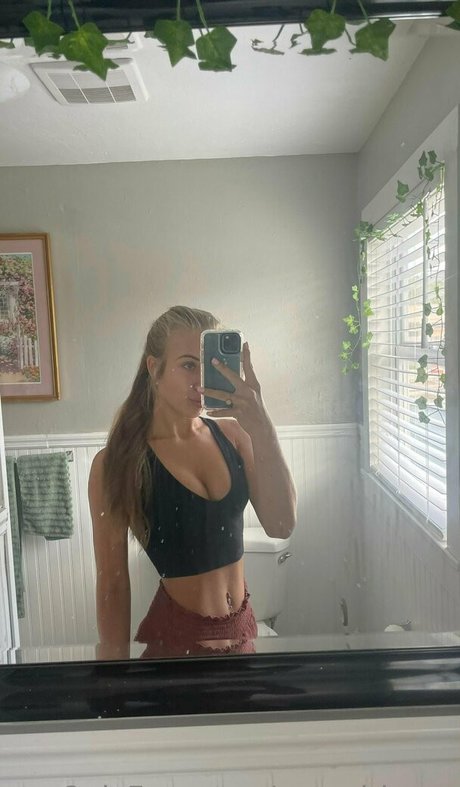 yourgirlzoey hot onlyfans