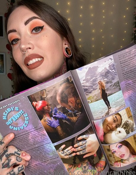 ravenraithfree onlyfans naked pics