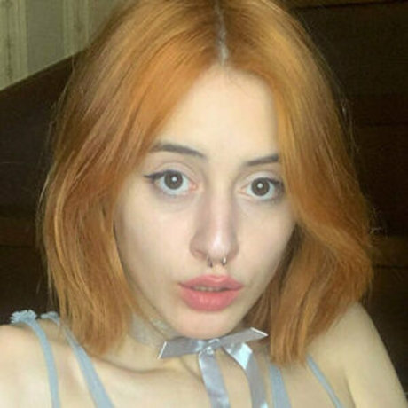 elfafloria free only fans