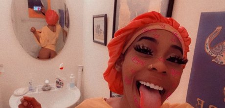 Urfavgirlfriend leaked onlyfans nudes