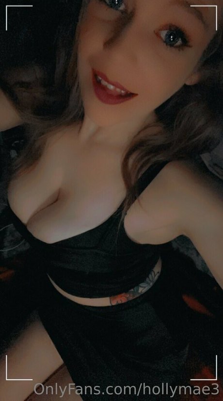 hollymae3 onlyfans content type
