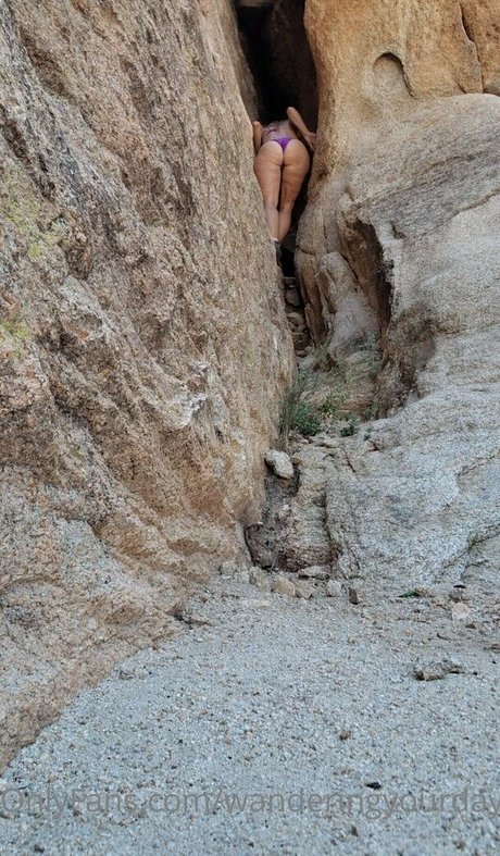 wanderingyourdaydreams onlyfans lean