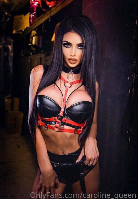 Caroline Queen nudes onlyfans leaked