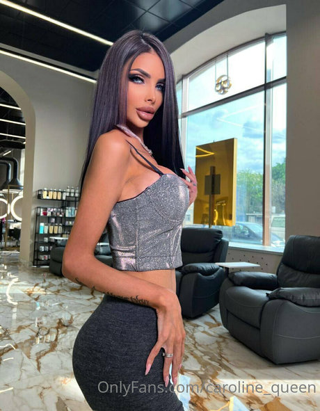 Caroline Queen onlyfans nude porn