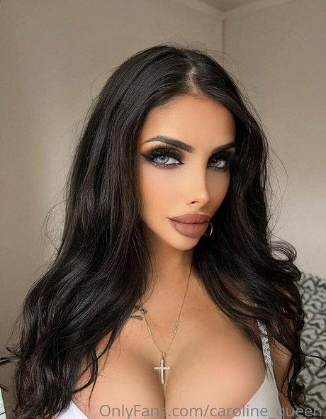 Caroline Queen onlyfans naked leaks