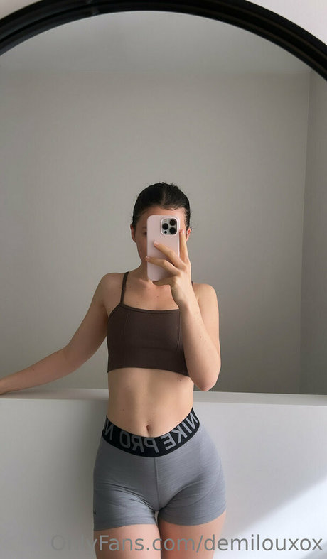 demilouxox onlyfans leaks