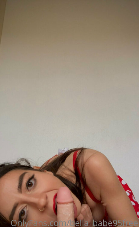 bella babe95free onlyfans naked