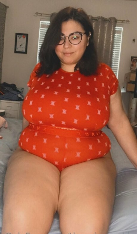 thespicysophie onlyfans nude leak