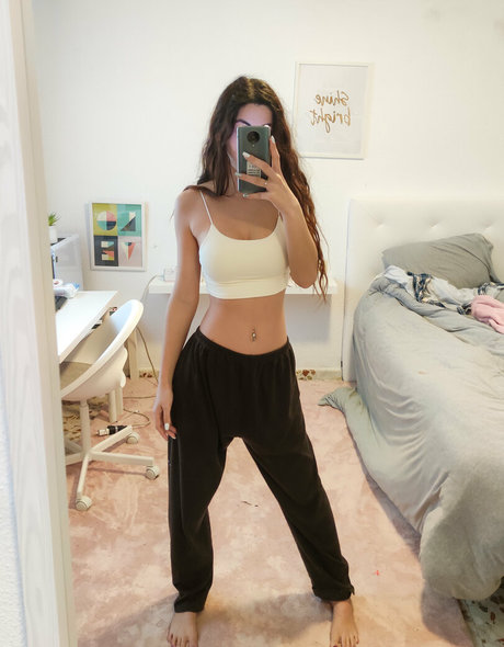 ambar fuego strip onlyfans