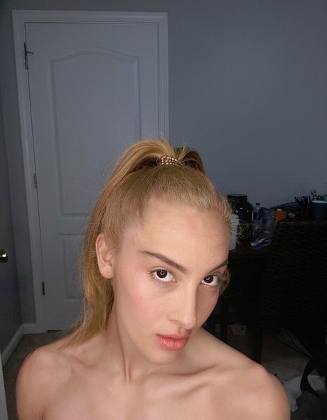 sophiasultry onlyfans leaks naked