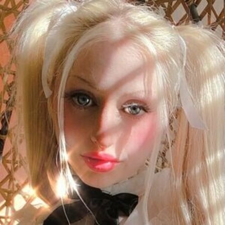 Princess Poppi onlyfans leaked