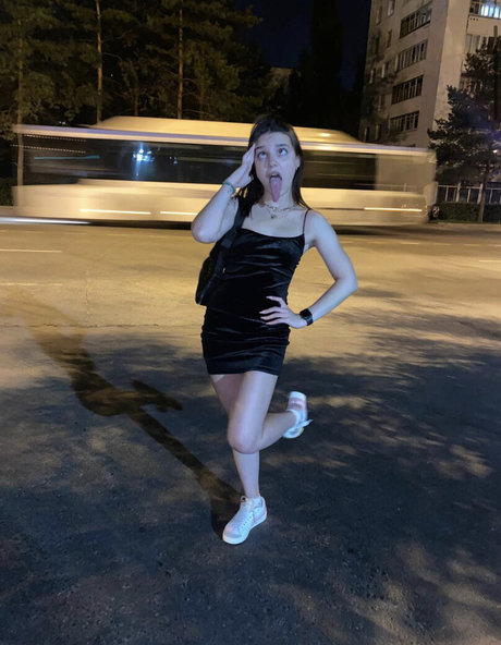 Radmila Maro onlyfans porn