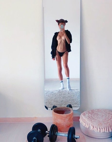 Awaytohealthy onlyfans nude photos