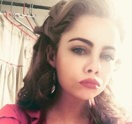 Saoirse Monica Jackson only fans leaks