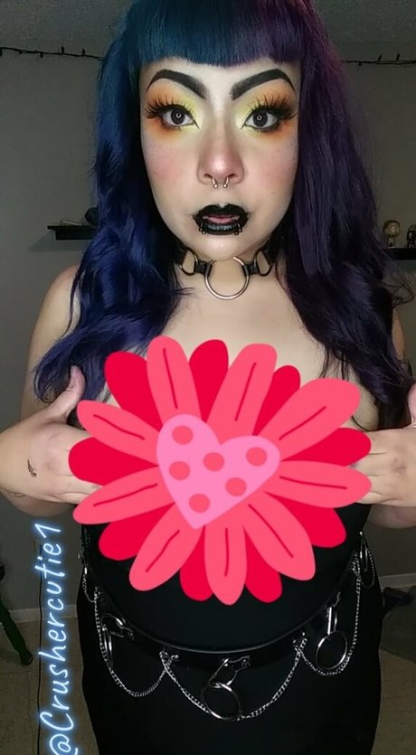 crushercutie1 nude onlyfans leaked