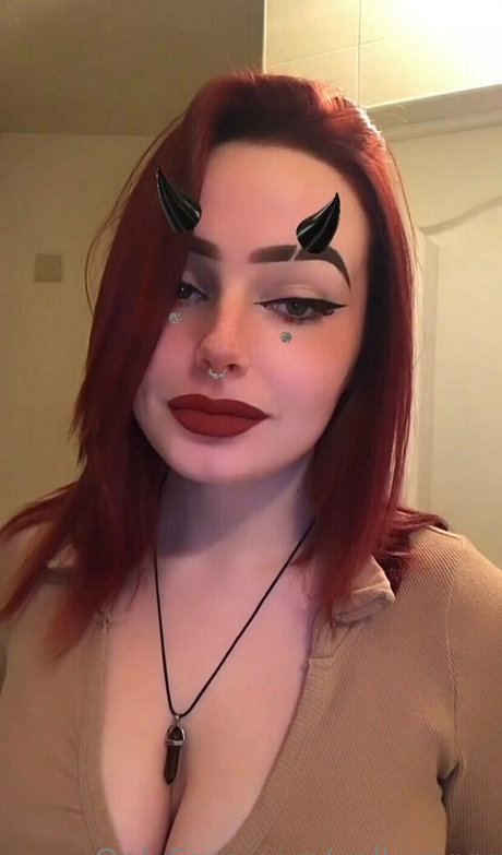 vallerryyy onlyfans sexy