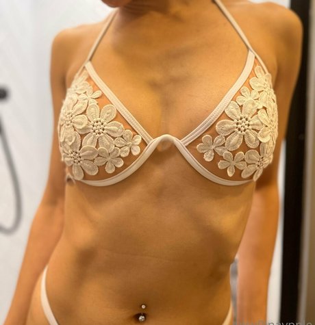 JuicyPinaypple onlyfans photos