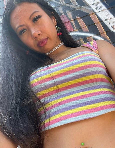 JuicyPinaypple onlyfans desnuda