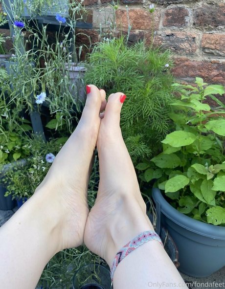 fondafeet onlyfans nudes leaked