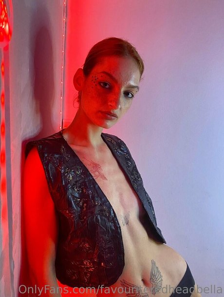 favouriteredheadbella onlyfans leaks