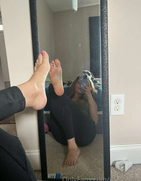 ricaasoles onlyfans explicit content