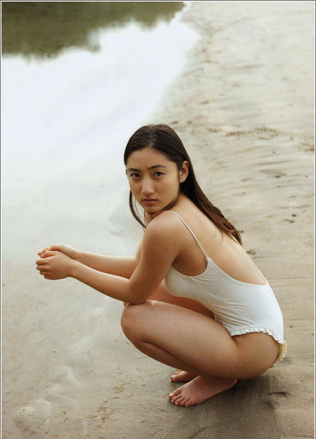 Saaya Irie nude porn onlyfans