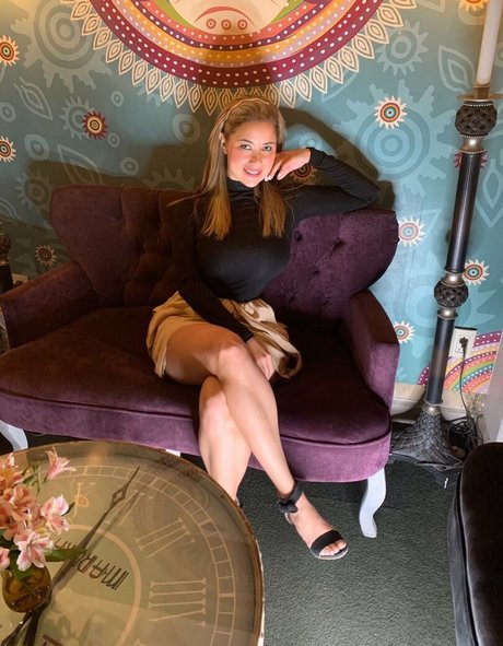 Sharon GDL onlyfans nude porn