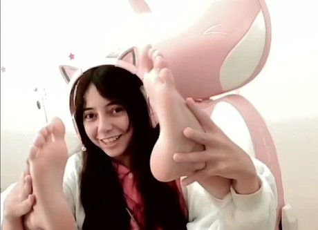 babycaroline69 onlyfans nudes leaks