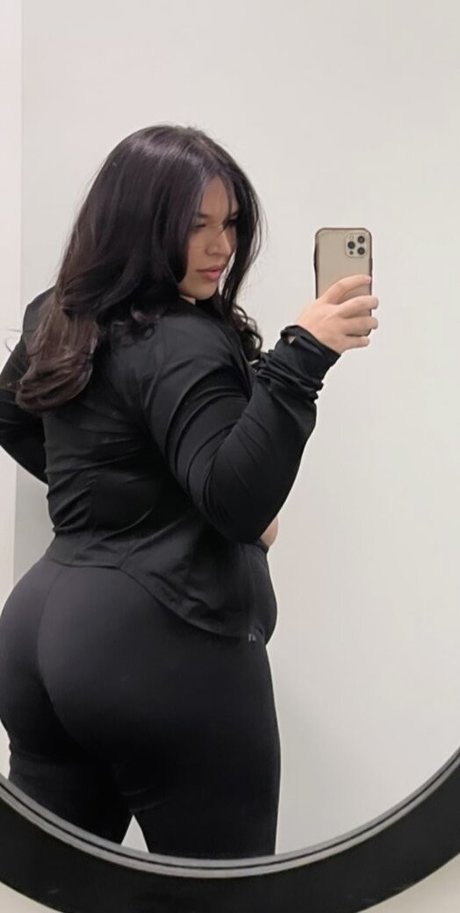 Sierra K Profile pic