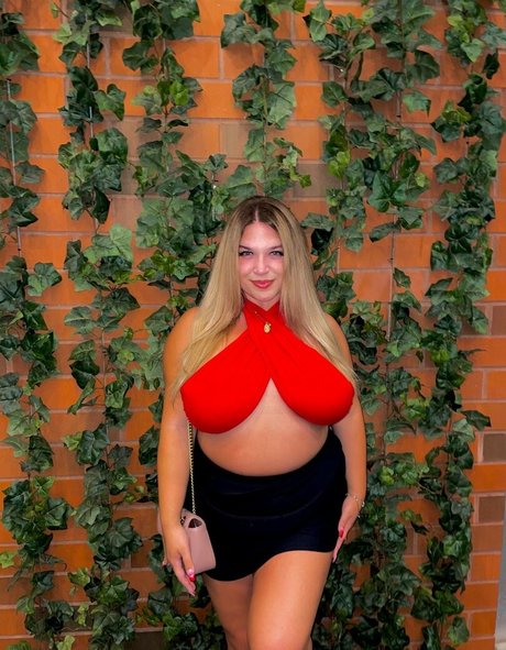 Sierra K desnuda onlyfans