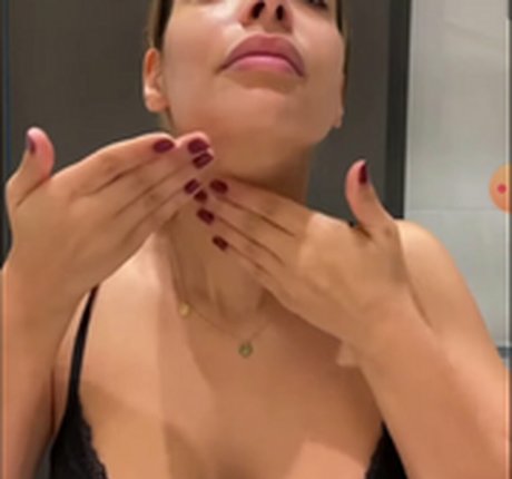 Lamiya Slimani porn onlyfans leak