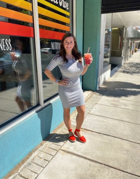 Sarah H onlyfans leaked dirtyship