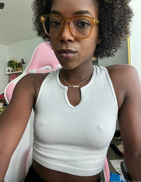 mochareignvip leak onlyfans nude