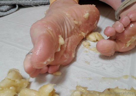 lovefiercelyfeet onlyfans leak porn