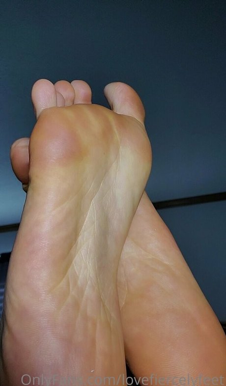 lovefiercelyfeet onlyfans nide