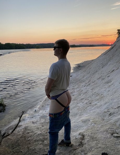 justmyless onlyfans naked pics