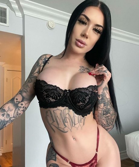 Lacey Jayne onlyfans boobs