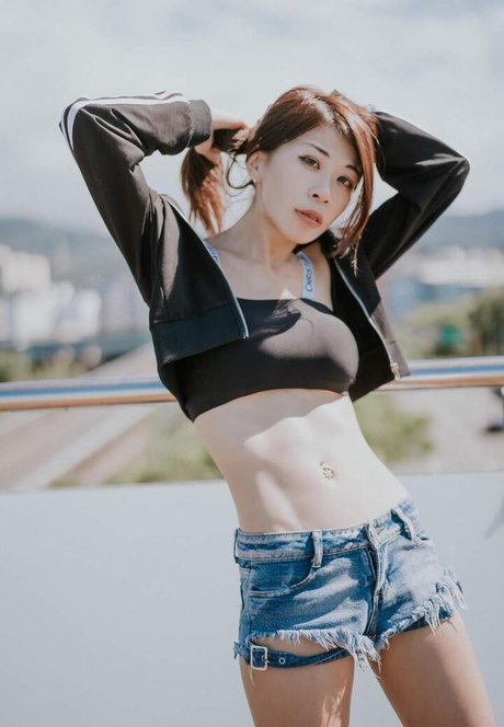 Avrillee999k onlyfans lean